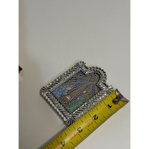 VTG Hallmark Keepsake Ornament Welcoming The Savior 2002 Handcrafted Metal 3" - Picture 5 of 6